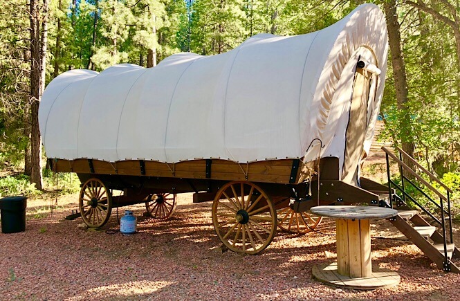 Glamping Utah- staying in a conestoga wagon!