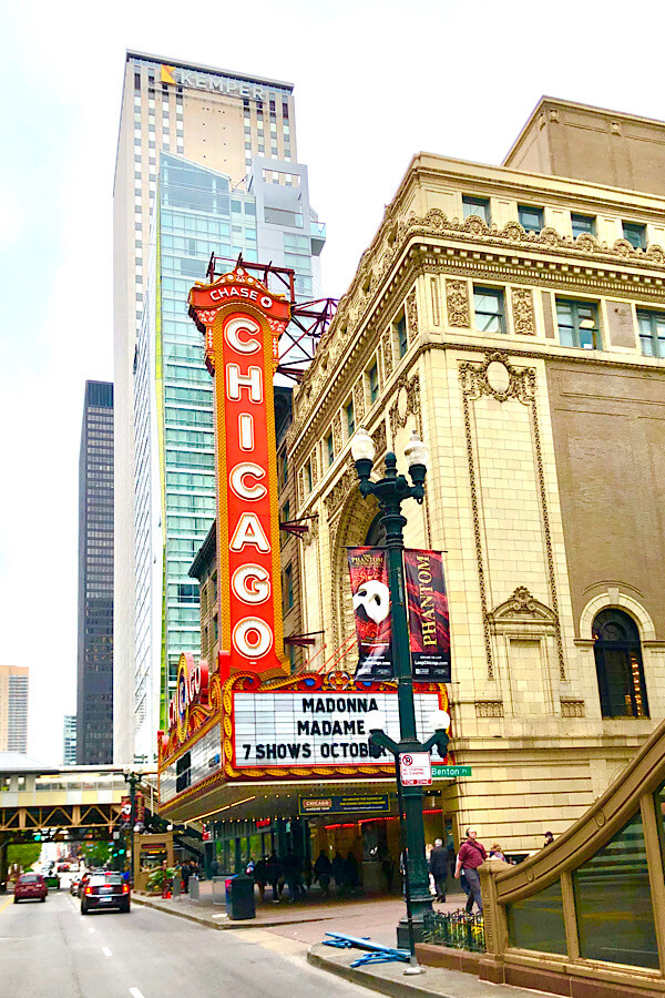 Top 5 best things to do if you only have one day in Chicago featured by top US family travel blog, More than Main Street.