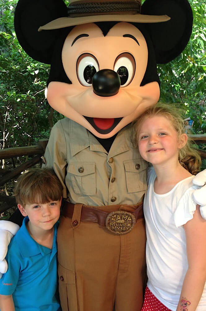 Meeting Mickey Mouse at Disney World in Florida belongs on every USA bucket list!