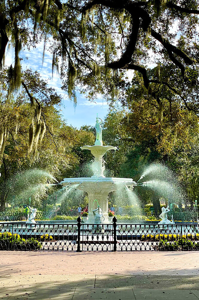 Forsyth Park in Savannah Georgia is a great weekend getaway from NC.