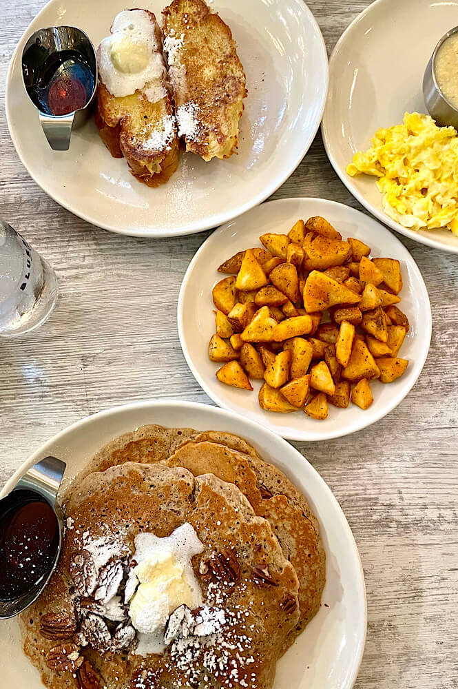 Blueberry's Grill breakfast in Wilmington NC