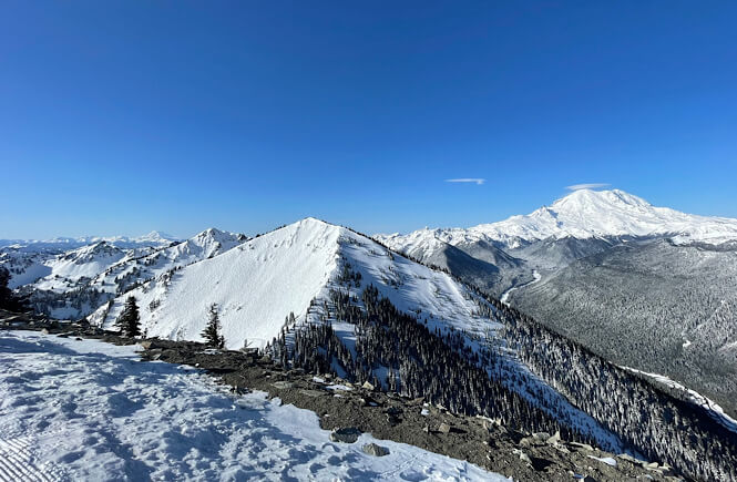 Mount Ranier Washington is a must do in the PNW