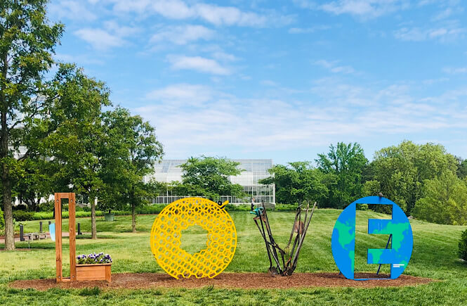 The LOVE sign in front of the Botanical Gardens in Richmond Va