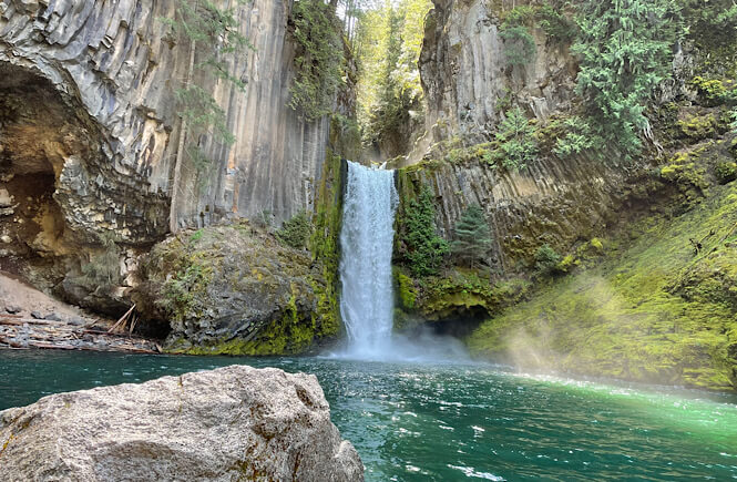 Toketee Falls in Oregon