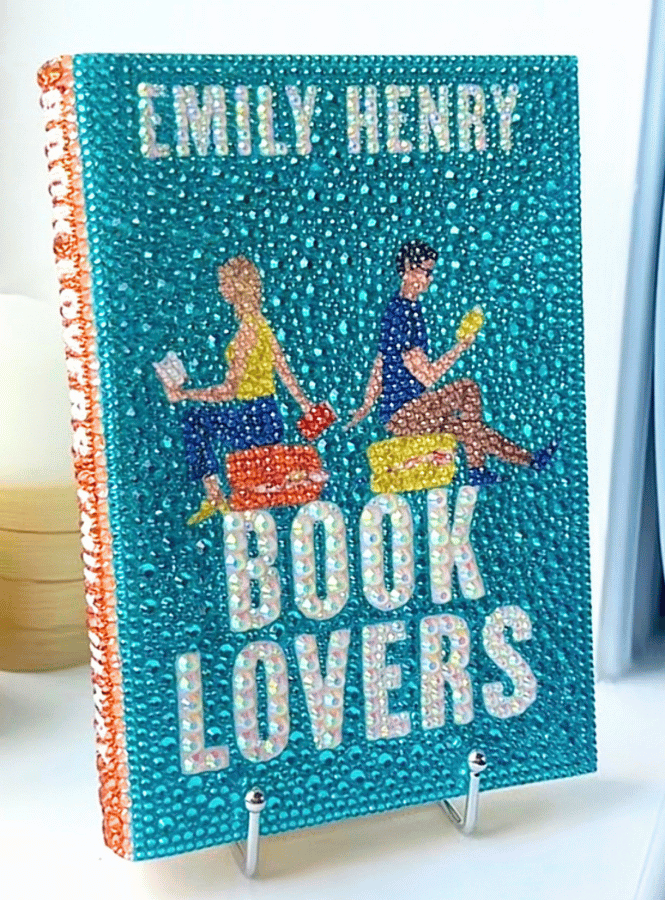 using diamond art to bedazzle your books is a super fun DIY book craft